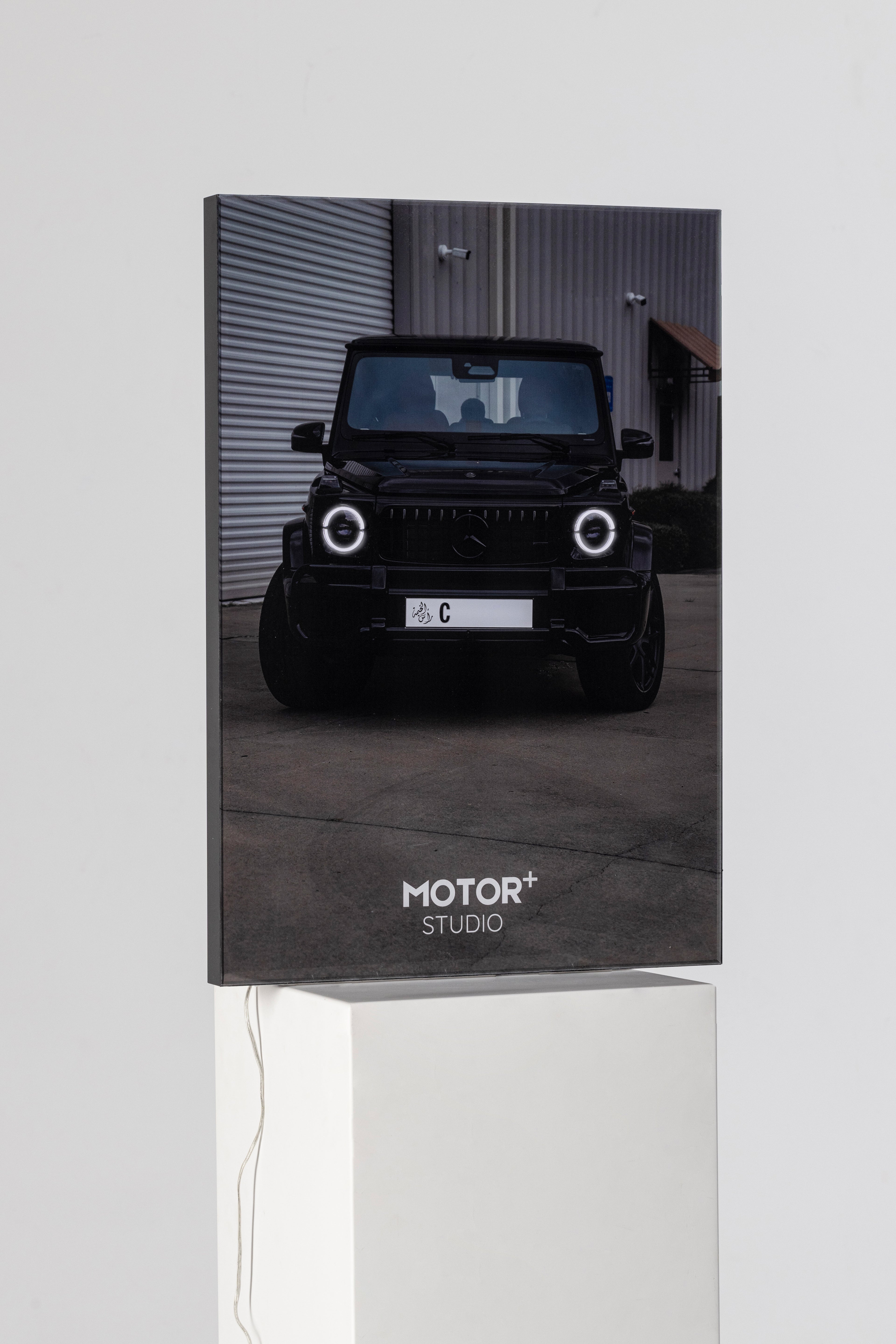 Custom Design Illuminated Car Frames