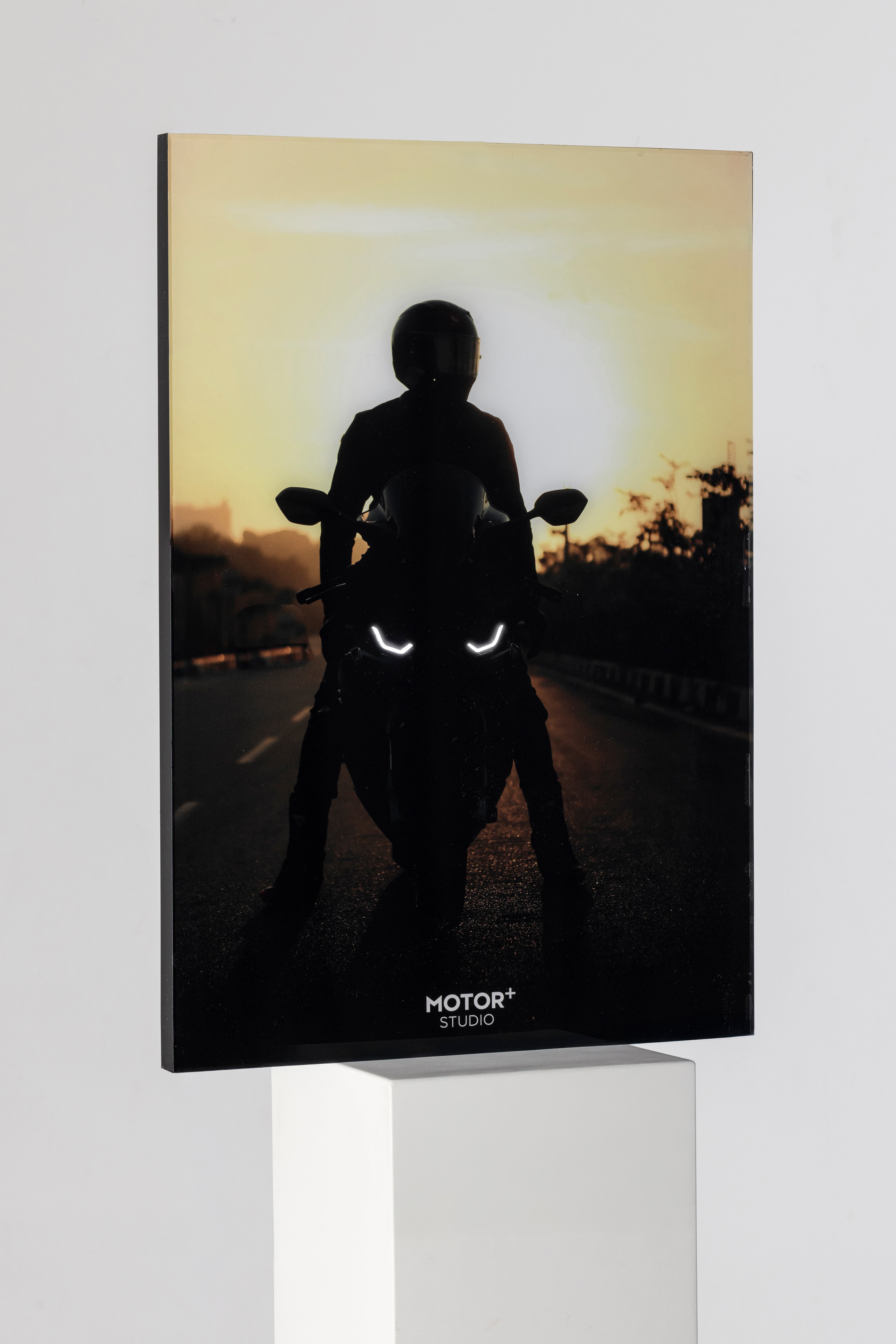 Custom Design Illuminated Bike Frames