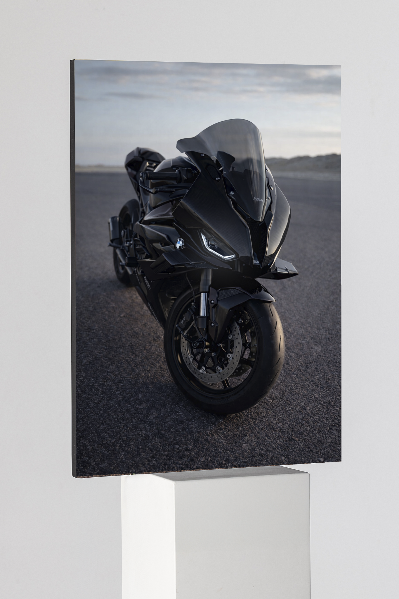 BMW M 1000 RR Velocity Edition