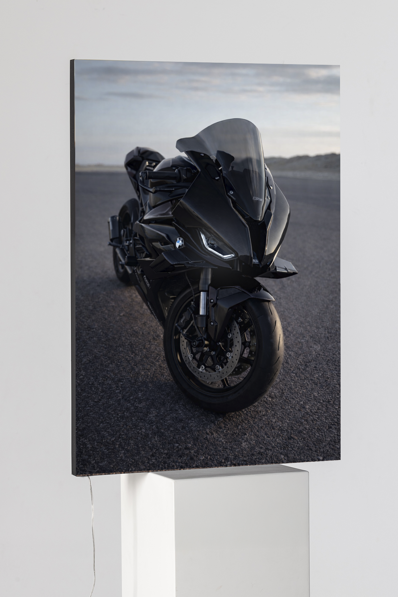 BMW M 1000 RR Velocity Edition