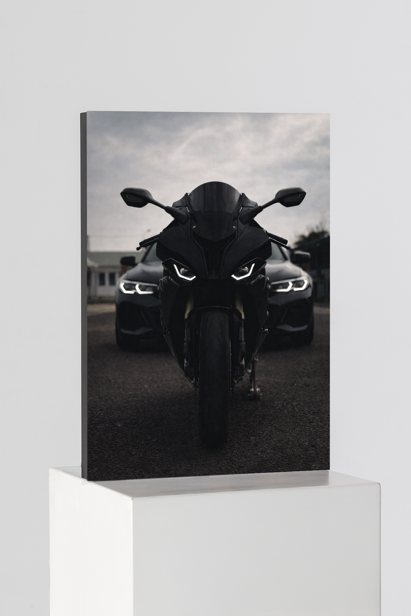 BMW M4 x BMW Superbike Dual Legends Edition