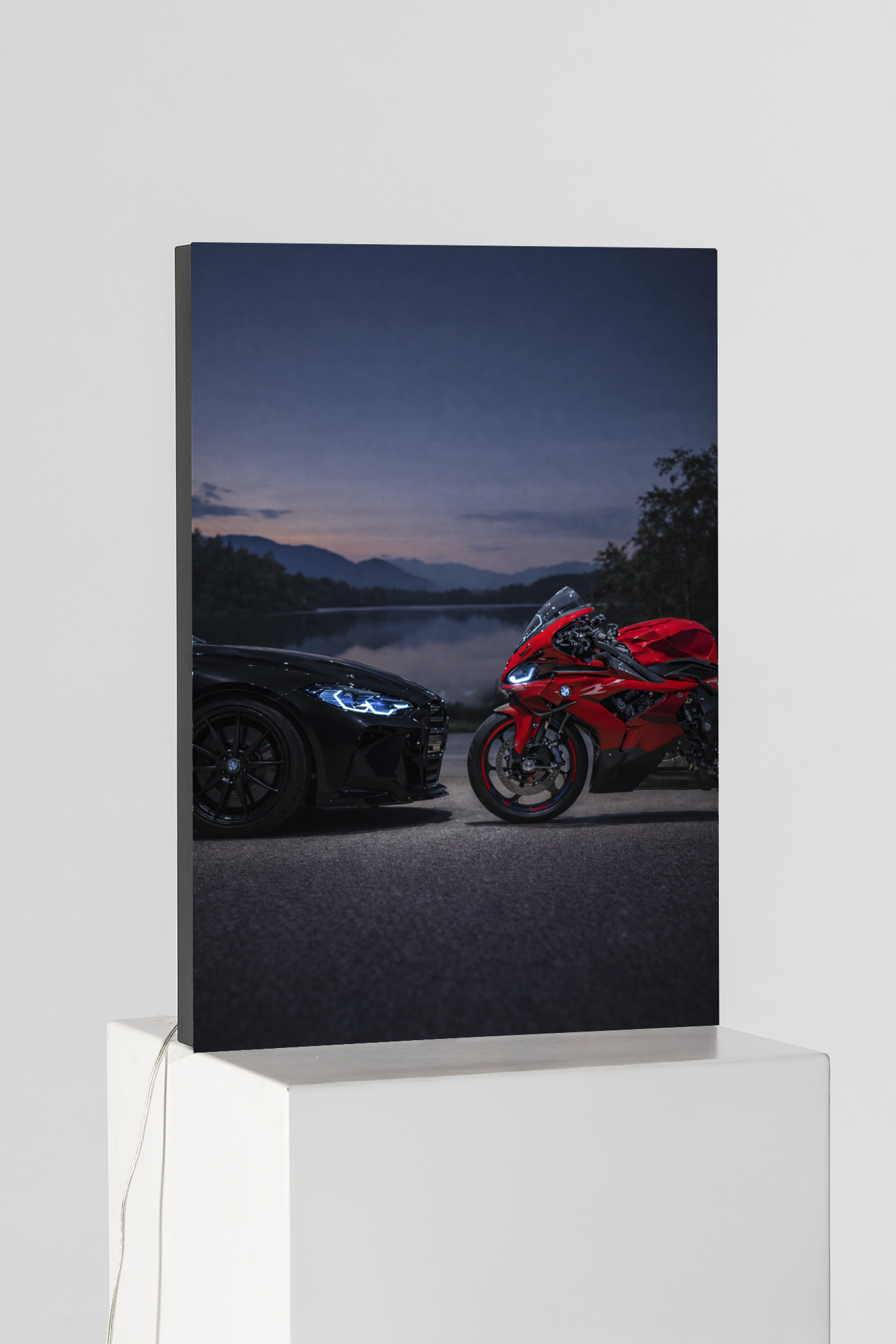 BMW M4 x BMW Superbike Face-Off Edition