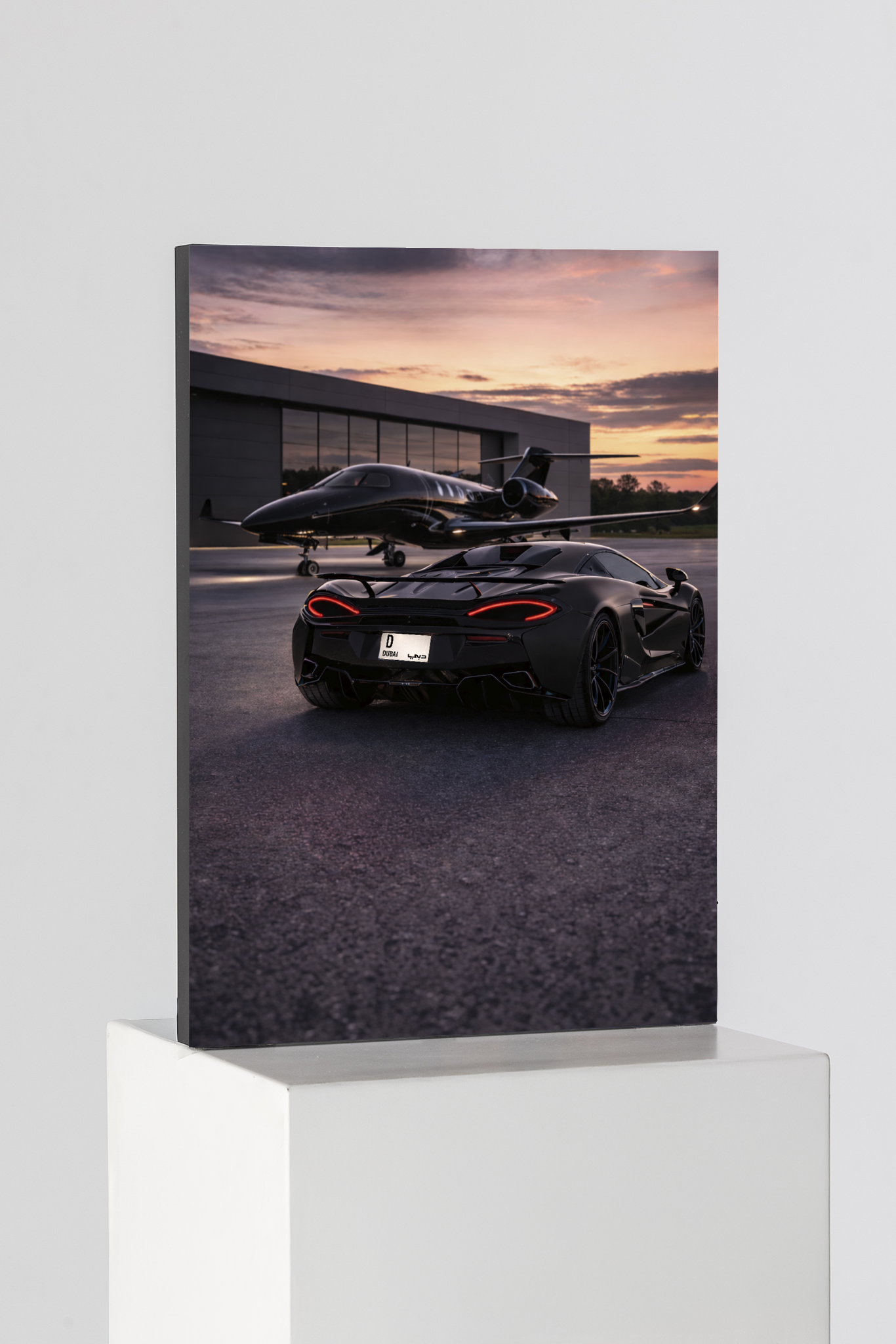 ماكلارين 720S إصدار برستيج هانجار 