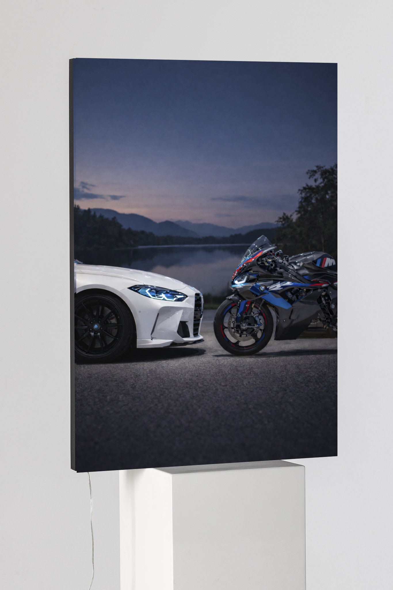 BMW M4 x BMW Superbike Face-Off Edition