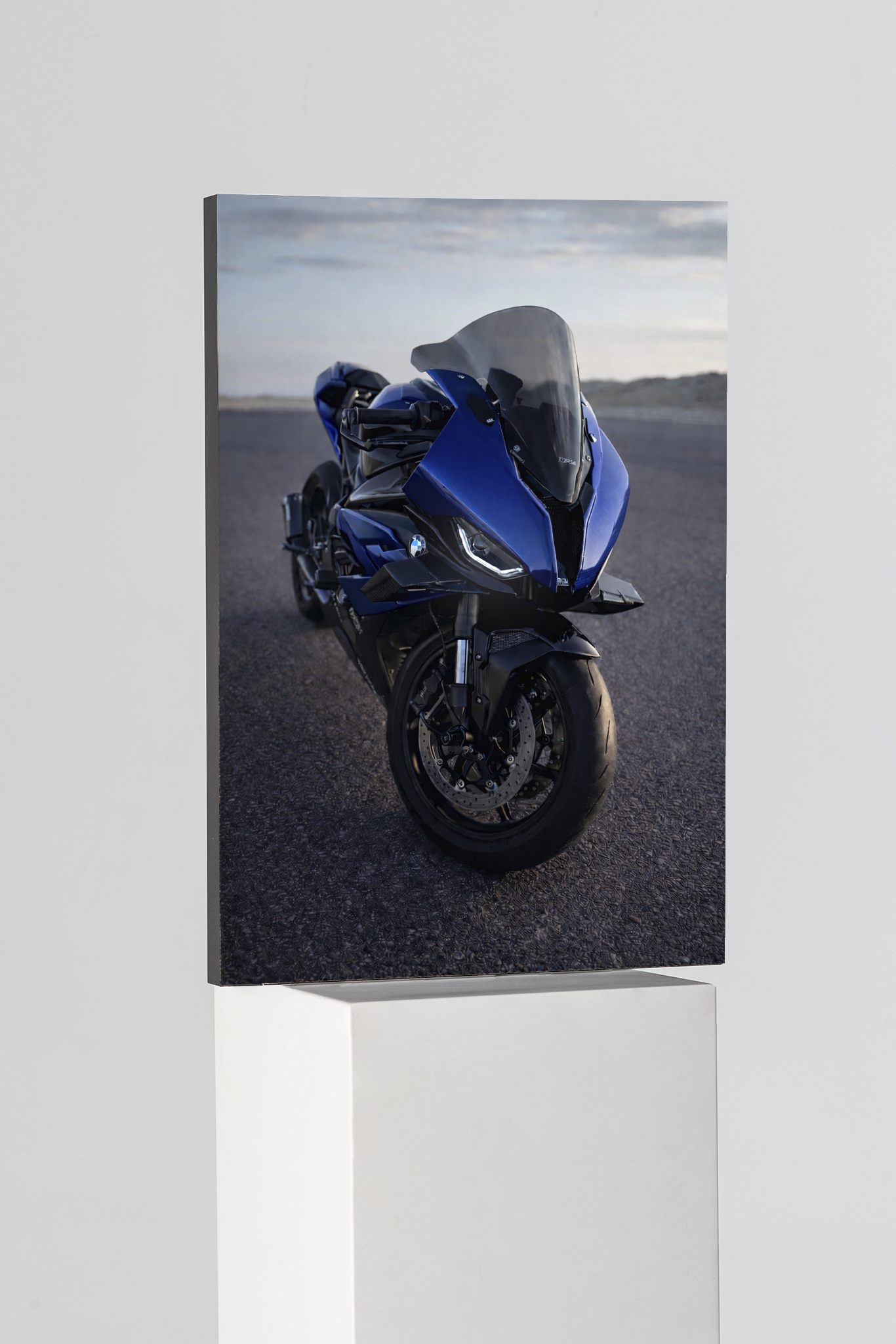 BMW M 1000 RR Velocity Edition