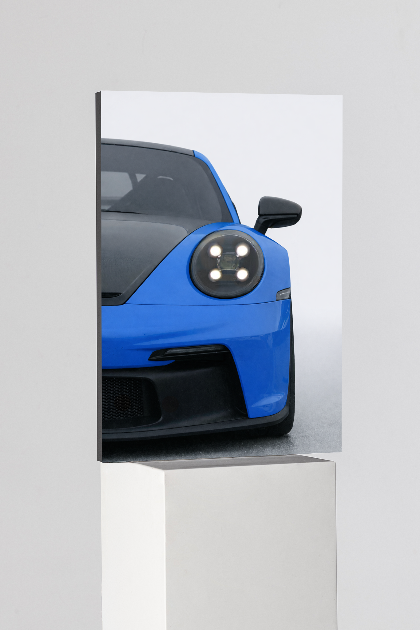 بورش جي تي 3 آر إس إصدار المصابيح الأمامية المميزة