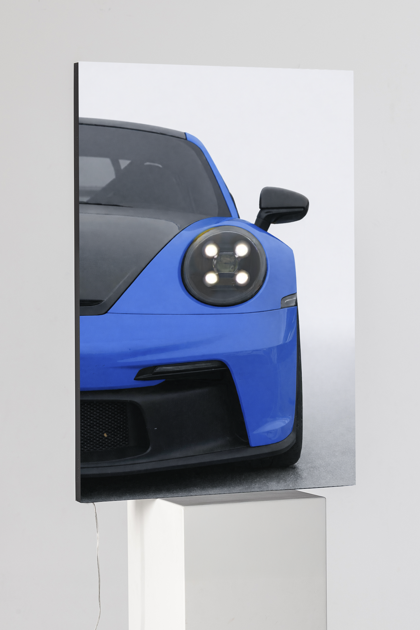 بورش جي تي 3 آر إس إصدار المصابيح الأمامية المميزة