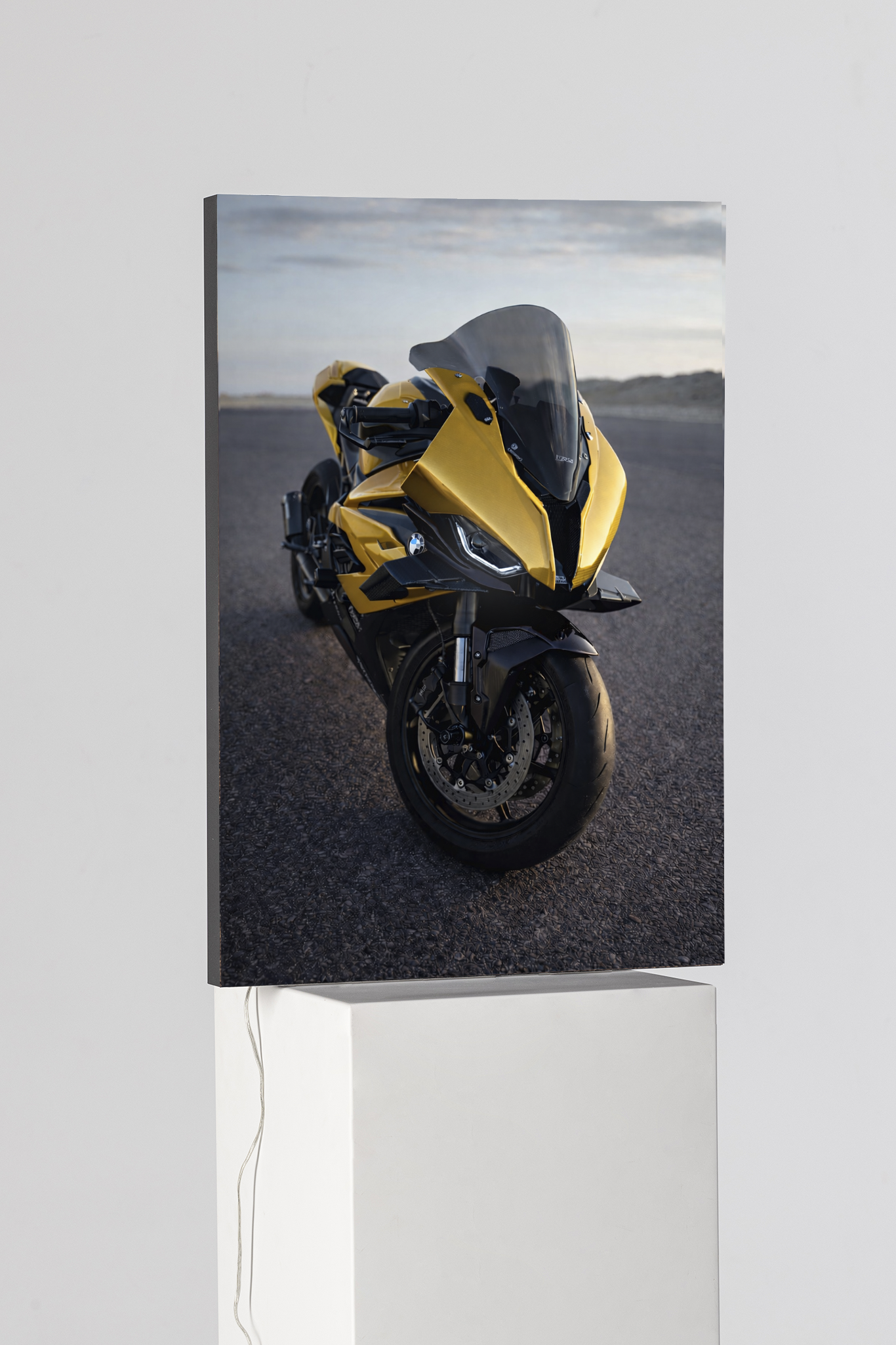 BMW M 1000 RR Velocity Edition