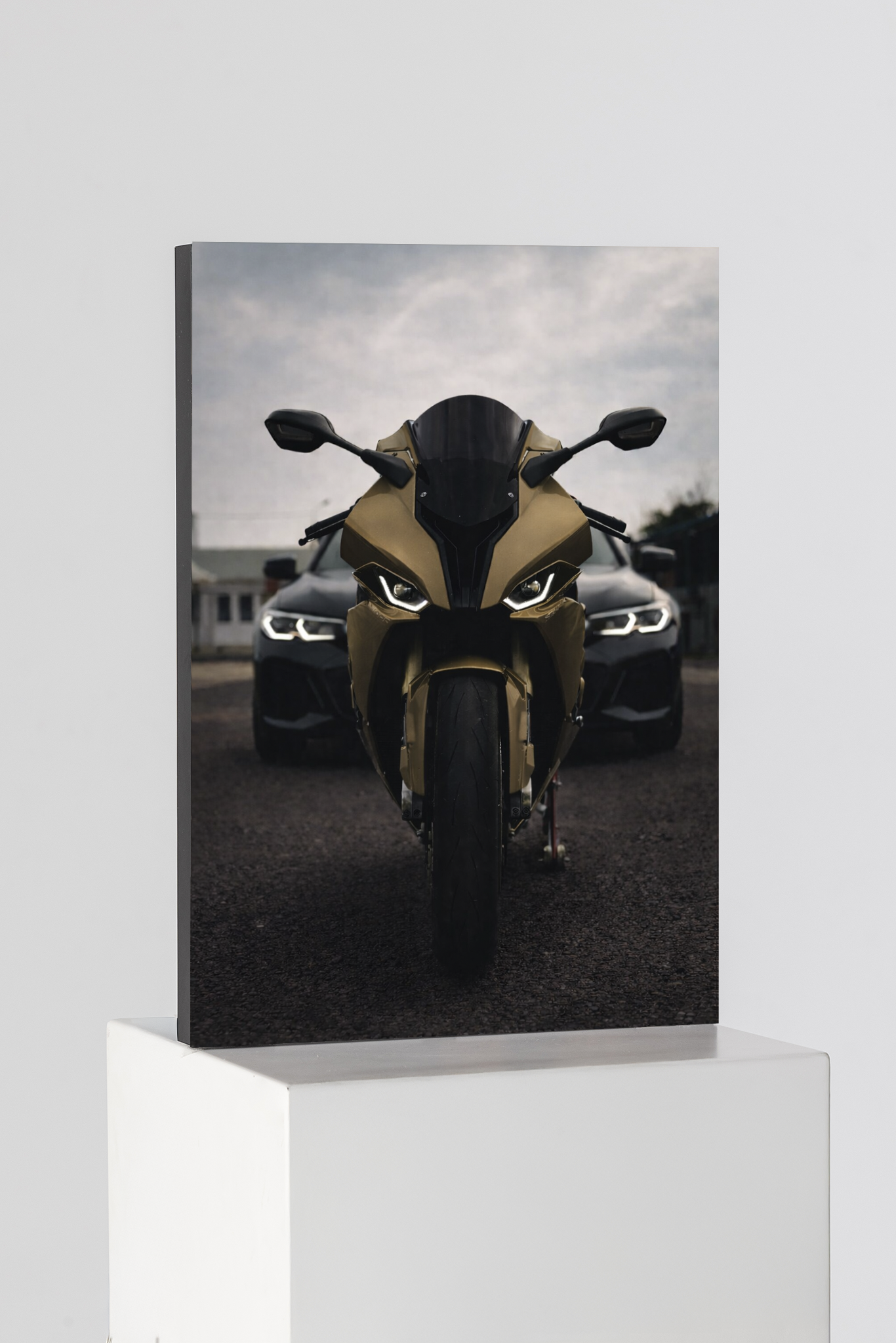 BMW M4 x BMW Superbike Dual Legends Edition