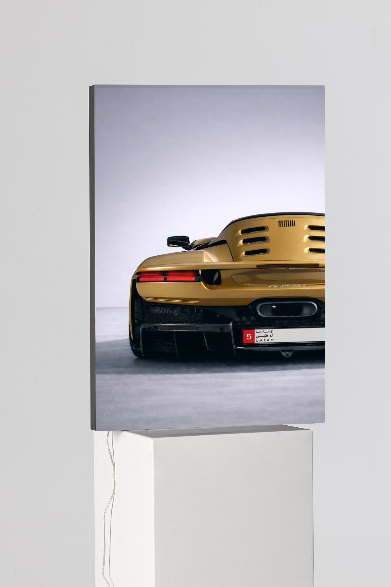 Ferrari F8 Studio Silhouette Edition