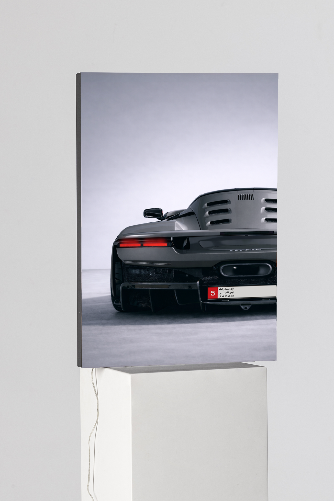 Ferrari F8 Studio Silhouette Edition