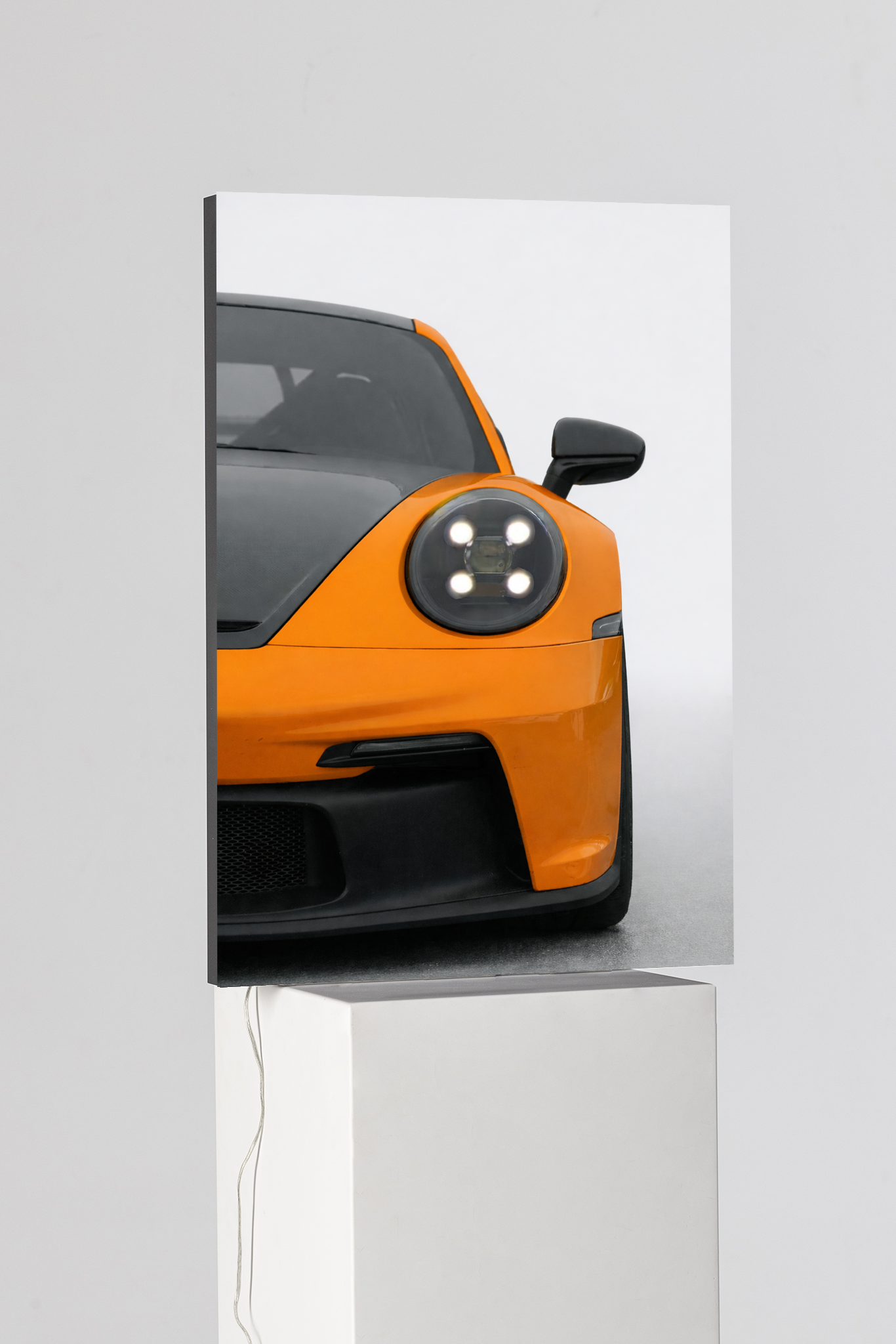 بورش جي تي 3 آر إس إصدار المصابيح الأمامية المميزة