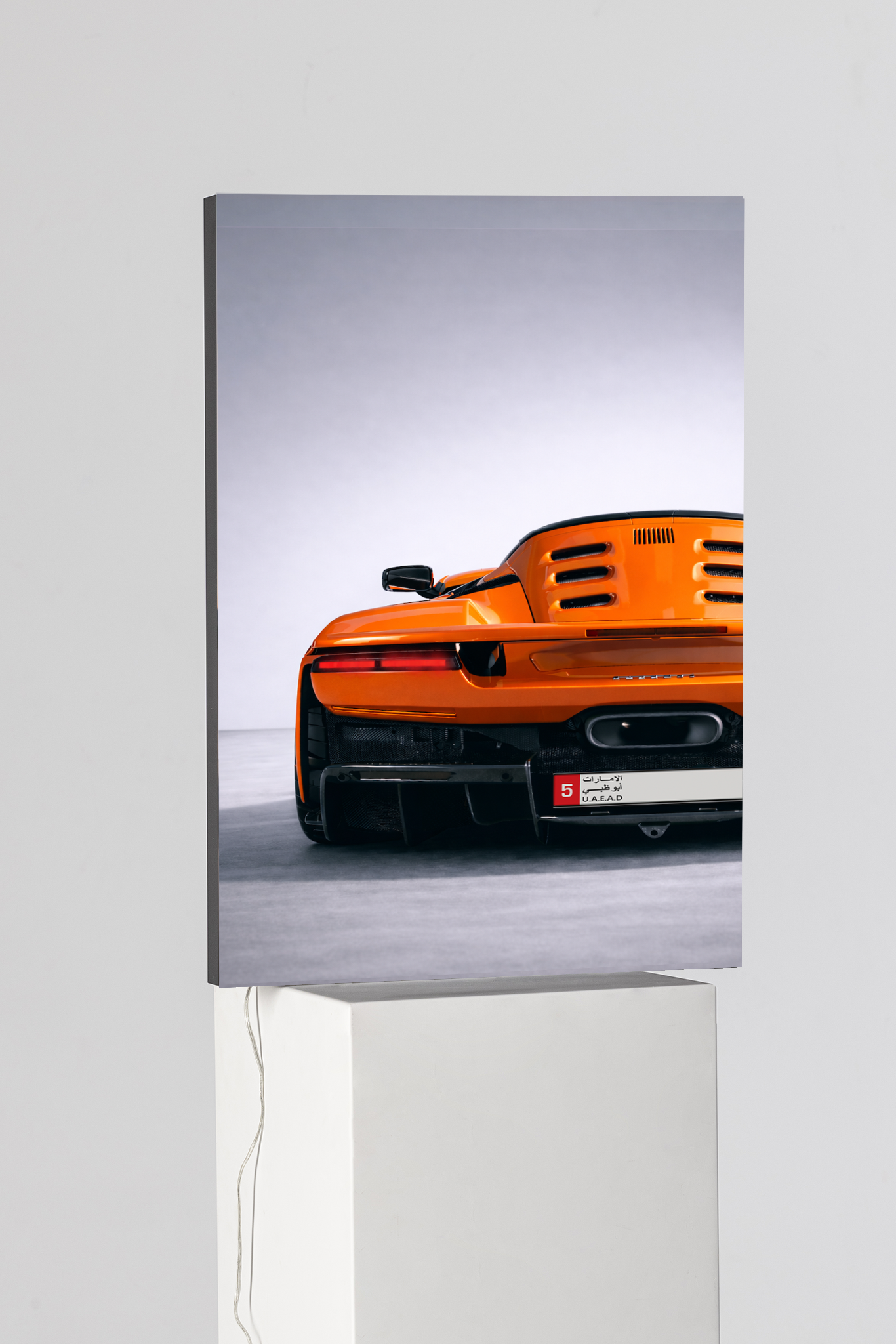 Ferrari F8 Studio Silhouette Edition