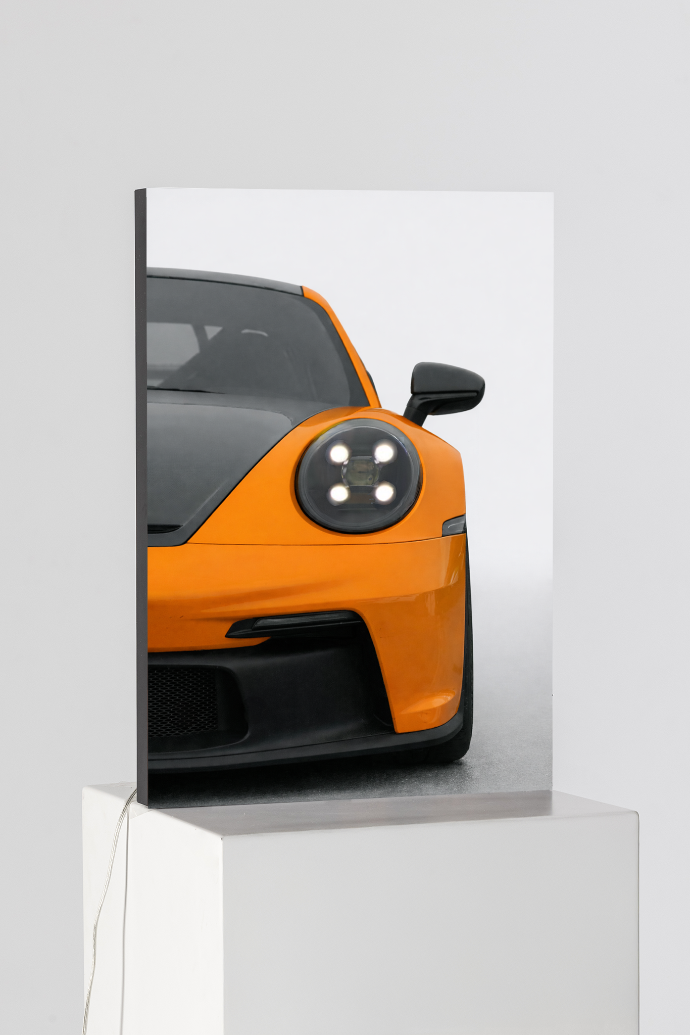 بورش جي تي 3 آر إس إصدار المصابيح الأمامية المميزة