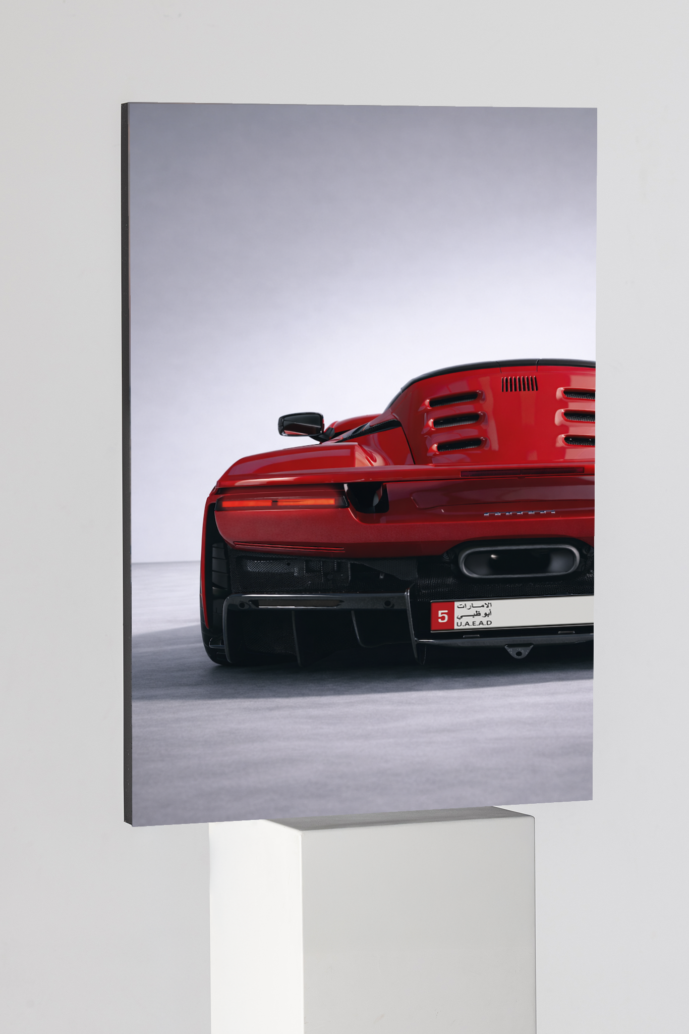 Ferrari F8 Studio Silhouette Edition