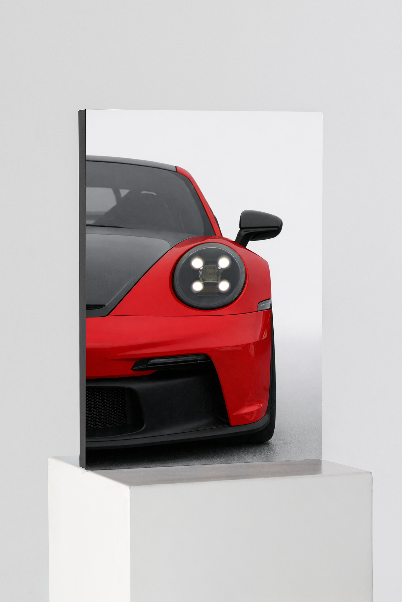 بورش جي تي 3 آر إس إصدار المصابيح الأمامية المميزة