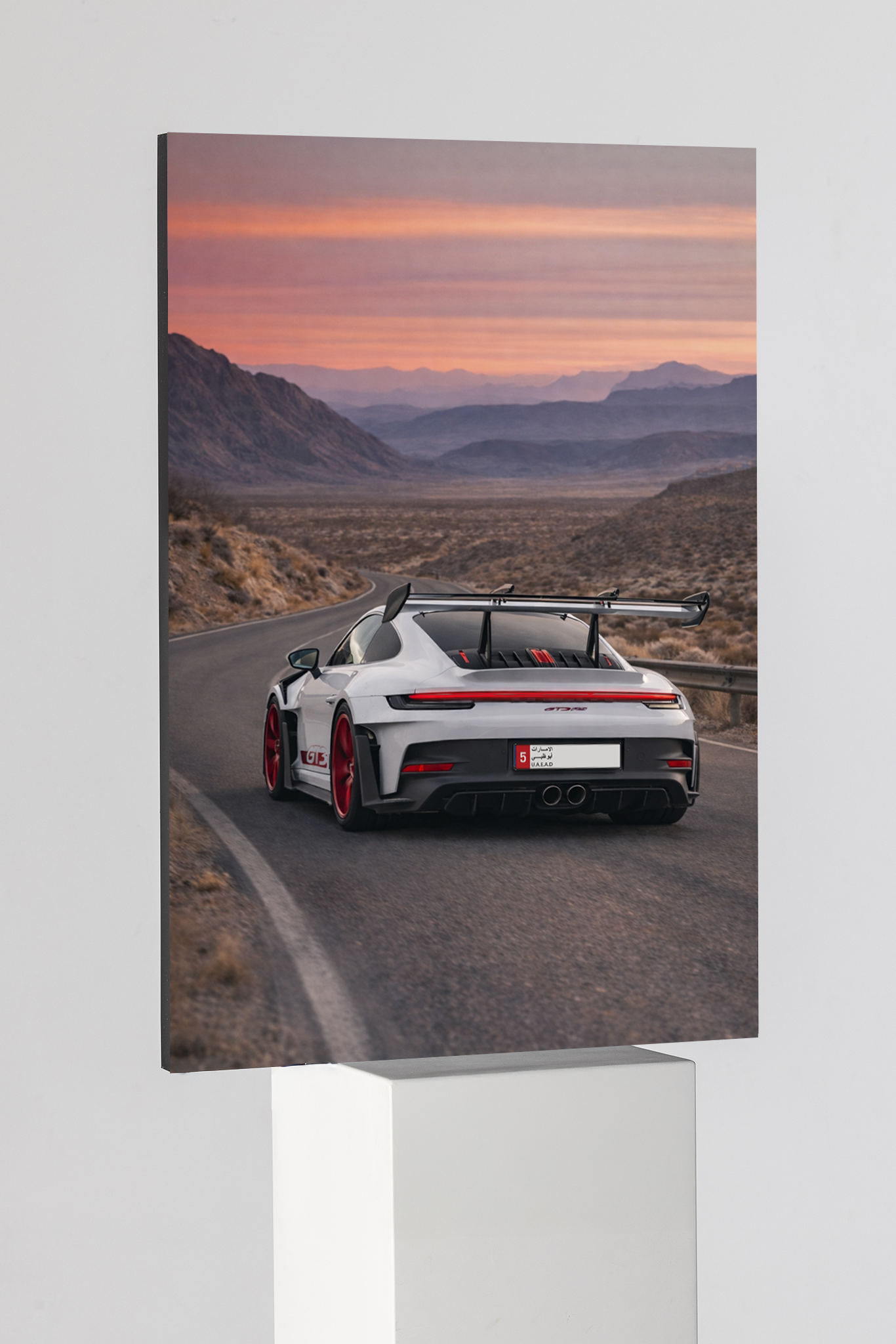 بورش 911 جي تي 3 آر إس إصدار ديزرت هورايزون