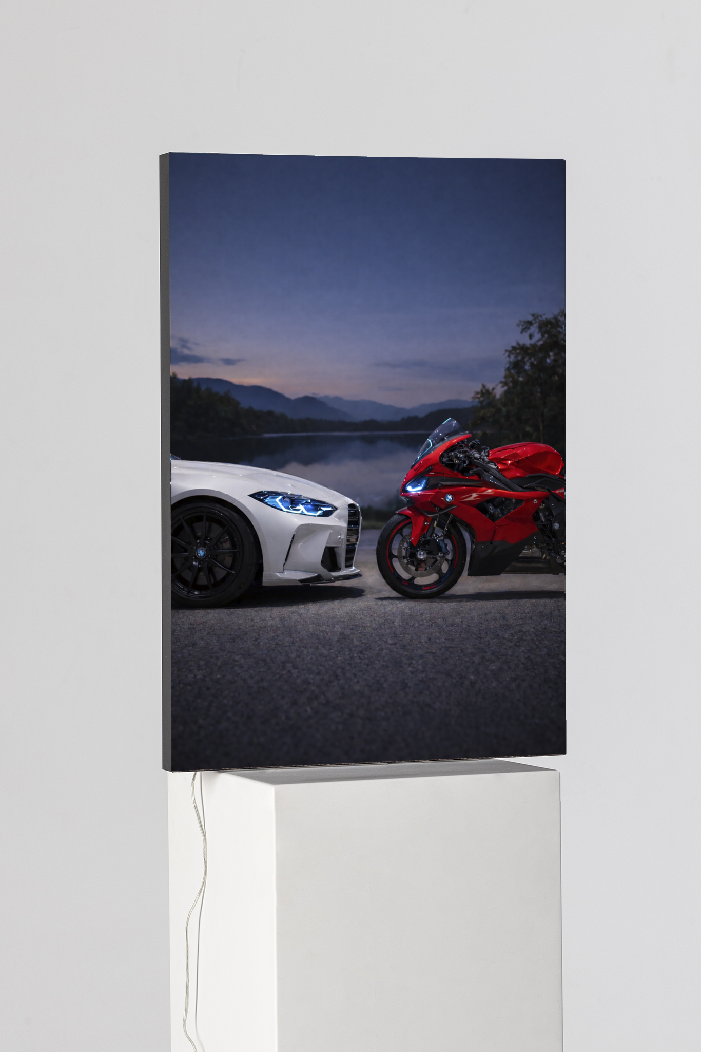 BMW M4 x BMW Superbike Face-Off Edition