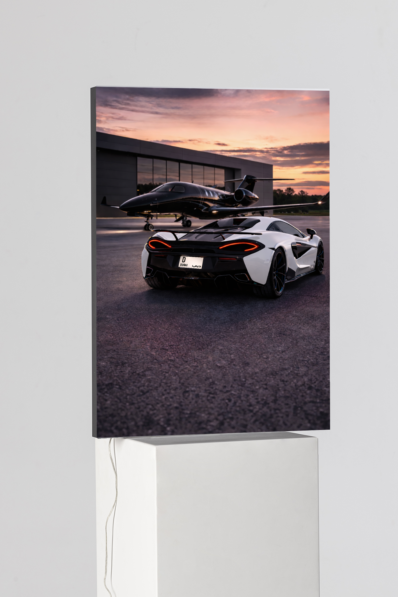 ماكلارين 720S إصدار برستيج هانجار 