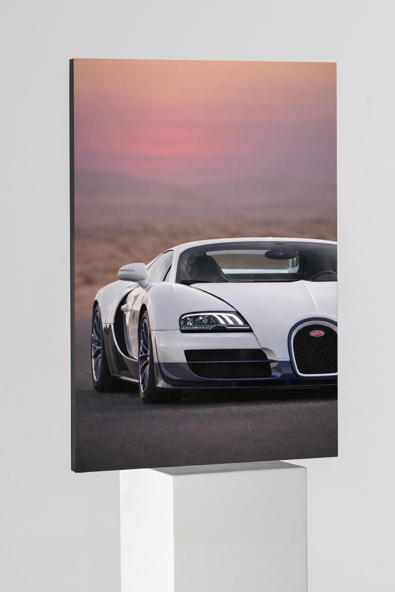 Bugatti Veyron Iconic Frontline Edition