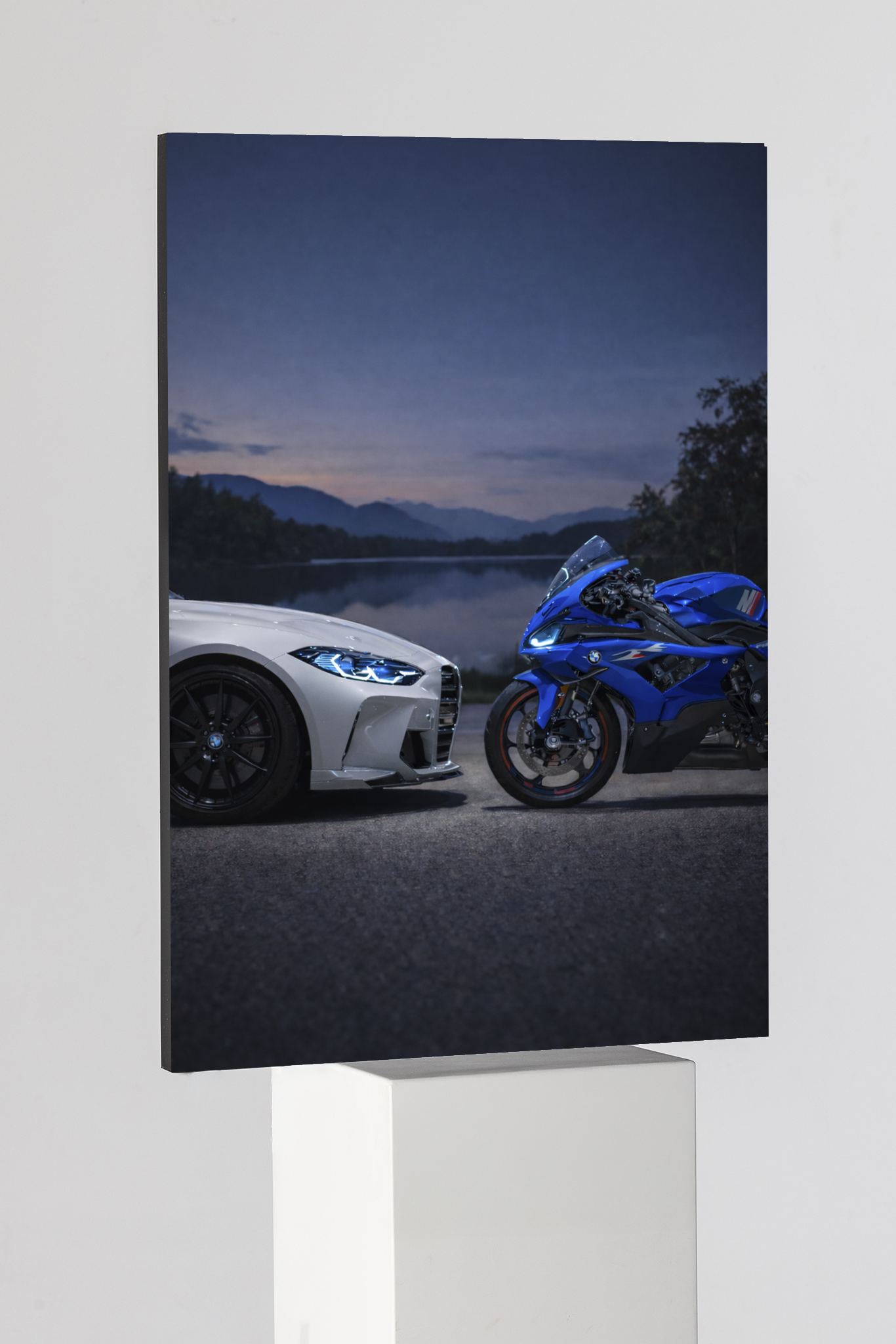 BMW M4 x BMW Superbike Face-Off Edition