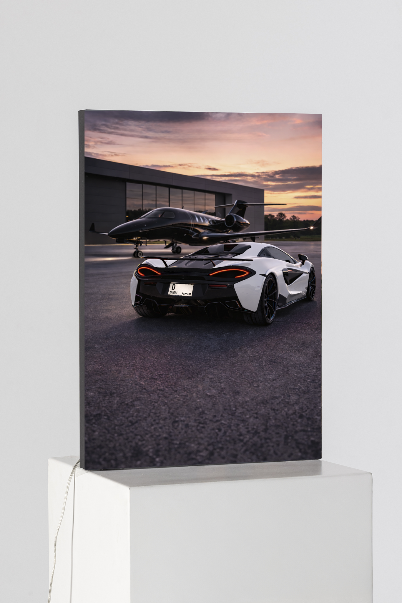 ماكلارين 720S إصدار برستيج هانجار 