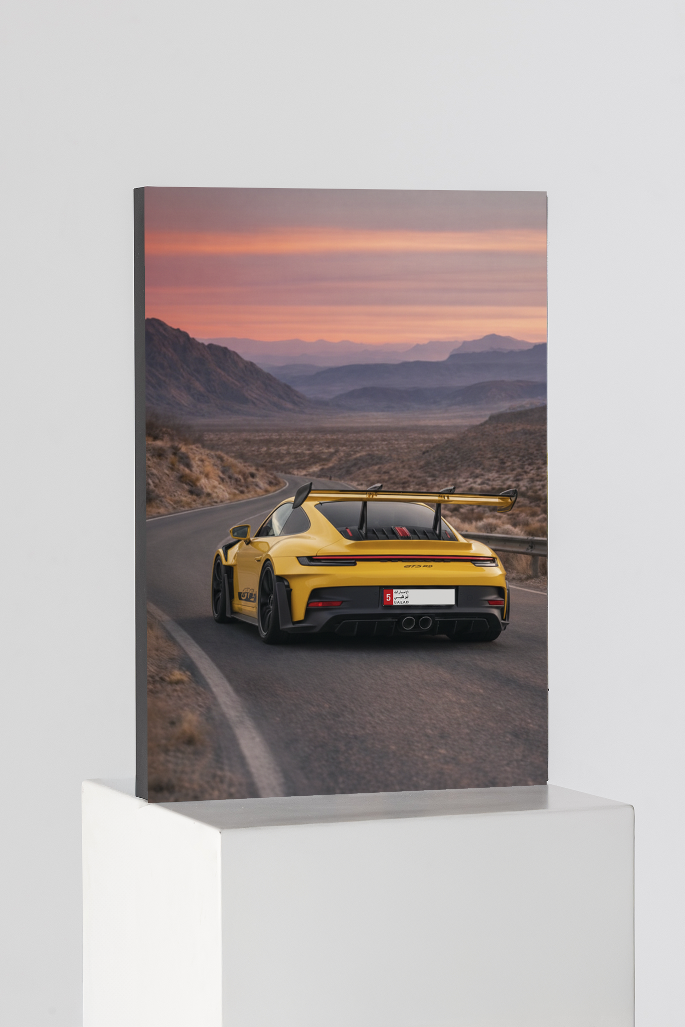 بورش 911 جي تي 3 آر إس إصدار ديزرت هورايزون