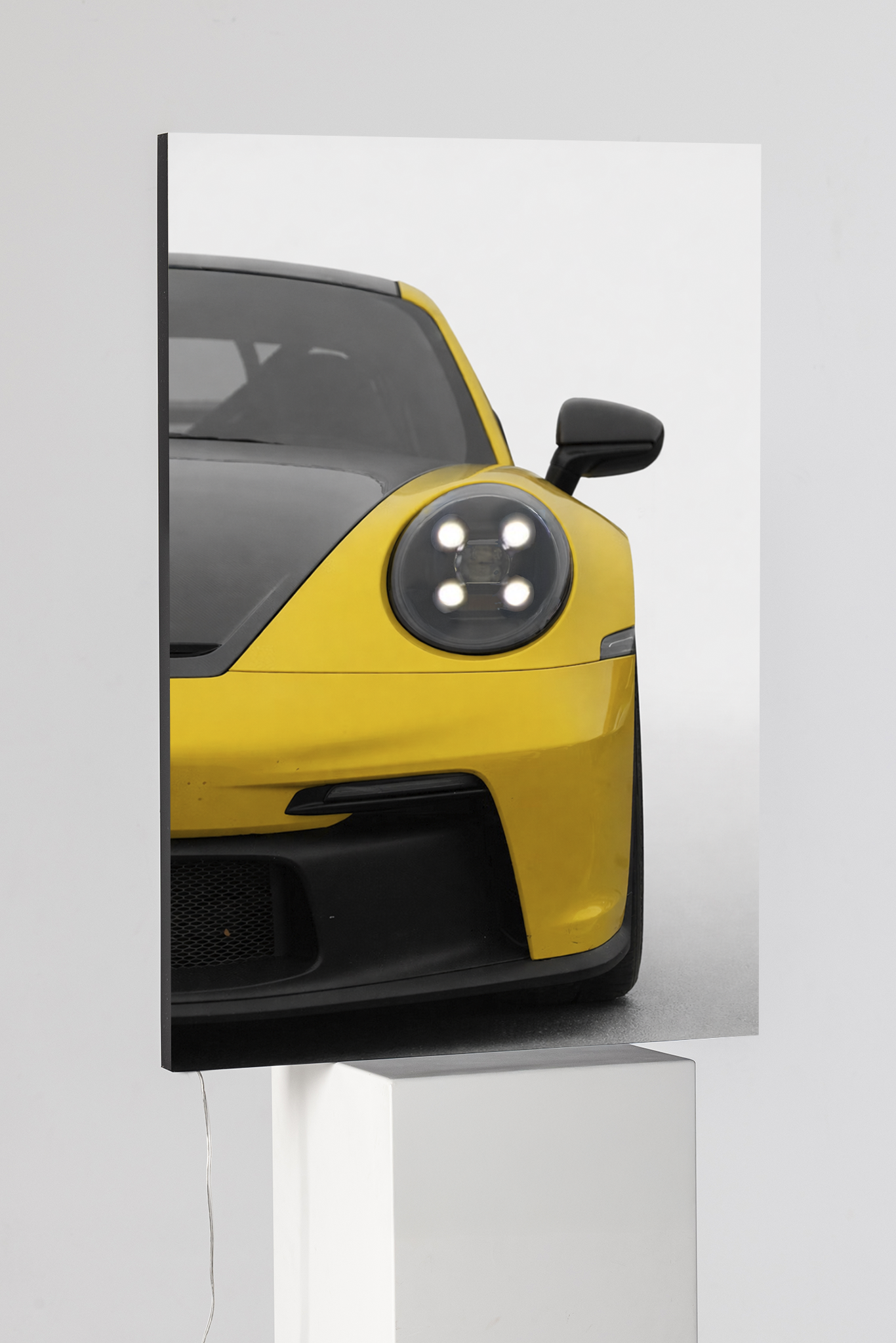 بورش جي تي 3 آر إس إصدار المصابيح الأمامية المميزة